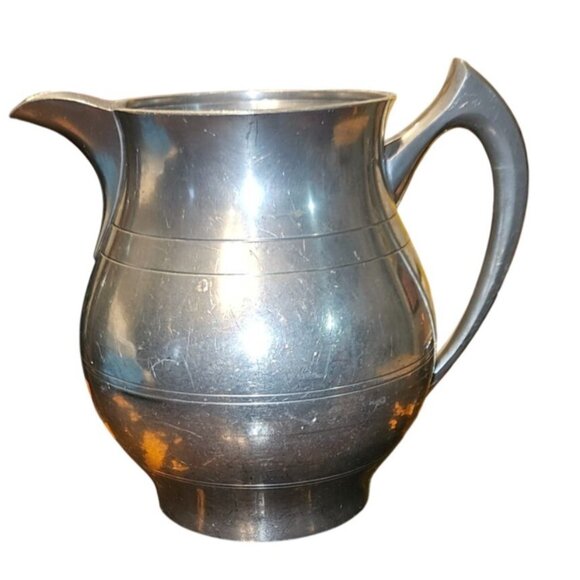 Vintage Pewter Pitcher Pairpoint Jug 7" Tall 4" Diameter - Picture 1 of 11